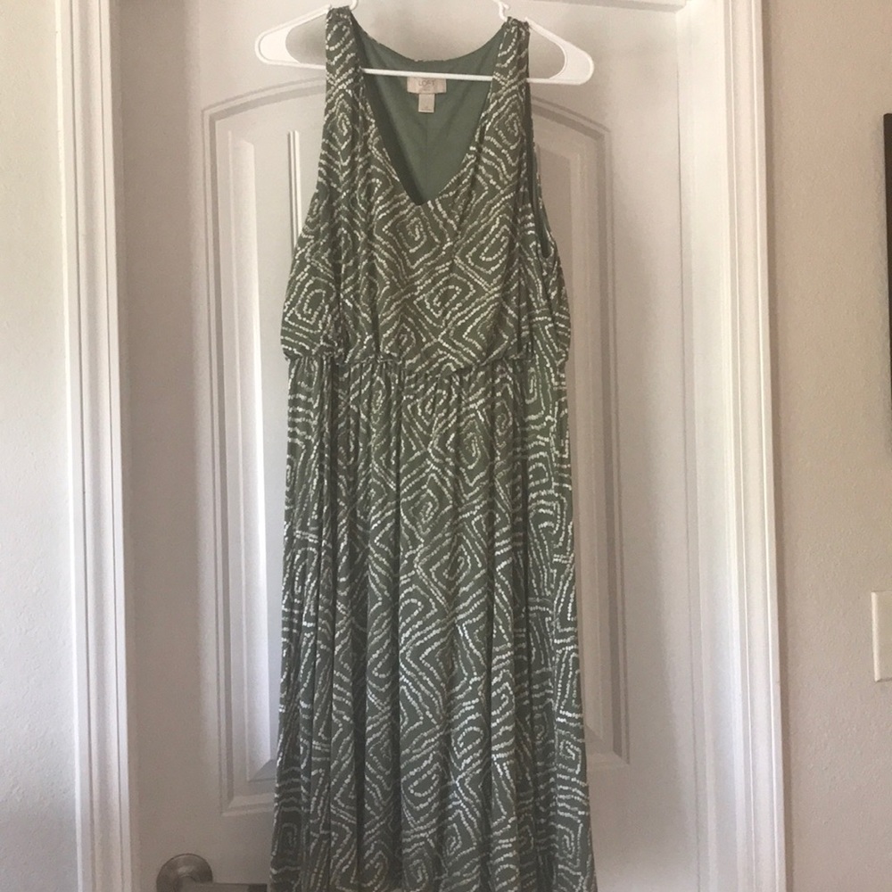 LOFT Green Pattern Dress